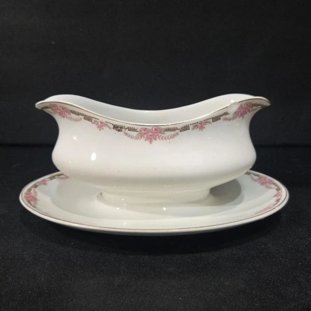 Overland by Alfred Meakin Gravy Boat with Attached Underplate, Vintage Serveware